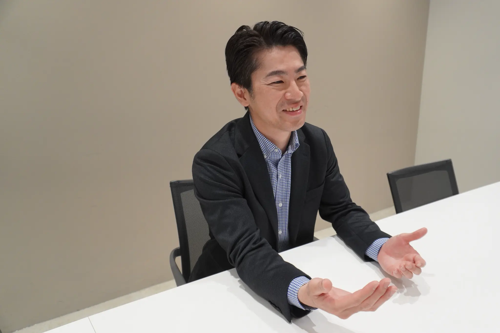 菊田邦秀様 インタビュー風景